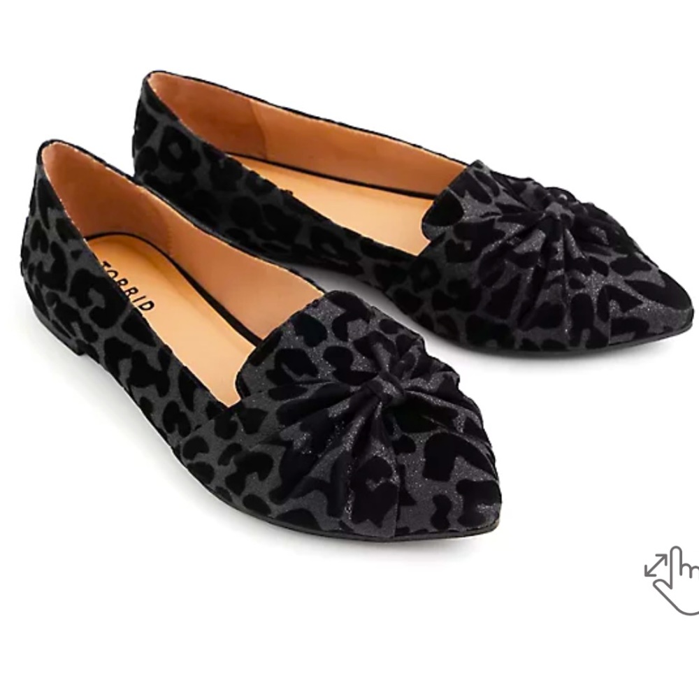Torrid Leopard print, pointed toe ballet flat
